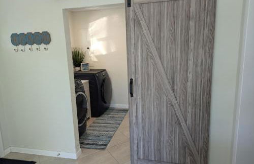 Beautiful Ormond Beachfront House! - Photo 22