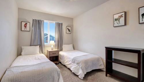 The Eastside Townhome Of Ophir - Photo 5