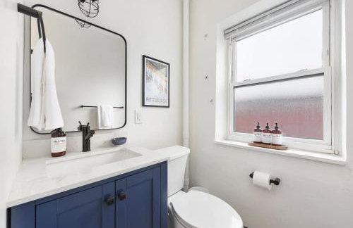 HostWise Stays - Butler St, Off-Street Parking, Brand New! - Foto 4