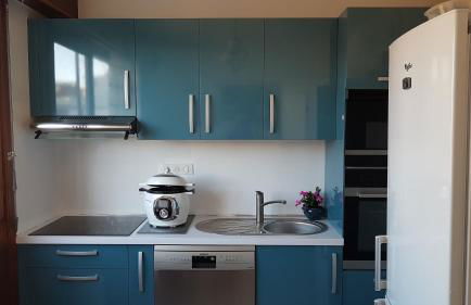 SUNNY DAYS - App 60 m2 avec balcon, 4 pers, 3e étage, au calme et ensoleillé - Foto 3