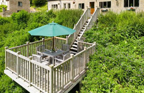 Lakeside Cottage - Photo 17