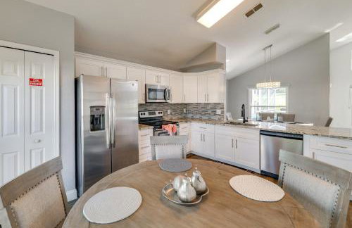 Private Pool and Hot Tub Modern Davenport Home! - Foto 9