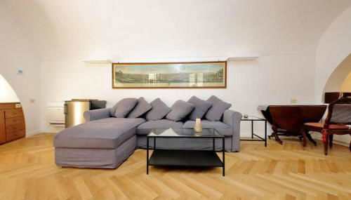 Pantheon Apartment with private terrace - Photo 4