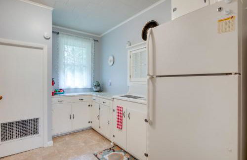 Peaceful Saint Germain Home with Fire Pit! - Photo 10