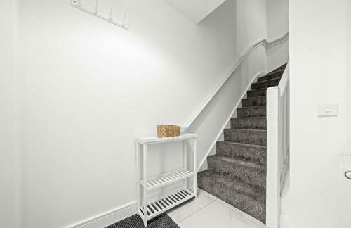 Fern Walk Modern 3 Bedroom House - Dalkeith - Photo 32