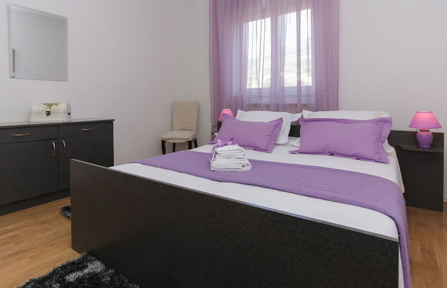 Apartment in Katel Gomilica Near Beach - Foto 2