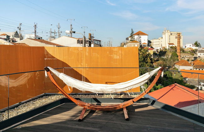 C312 Riverside View Premium Apartment w/ AC & Terrac - Foto 25