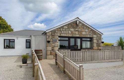 Wheal Francis - Hot Tub - Accessible Bungalow - Free Wi-Fi - Parking - Foto 1