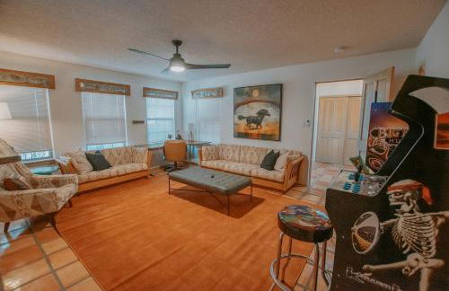 Buffalo Escape-Private Hot Tub in serene Corrales-Mountain View-Pet Friendly-No Pet Fee! - Foto 33