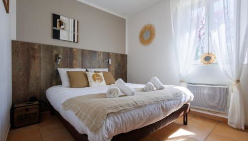 Lou Karo - Piscine partagée - Parking privé - Photo 4