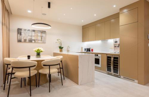 Artorius Duba - Photo 28