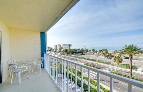 Walk to Madeira Beach Coastal Condo with Balcony - Photo 17