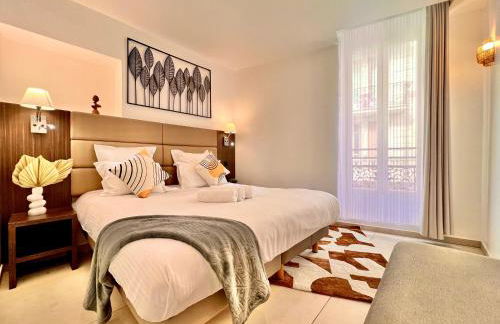 LIBERATION CENTER - PRIVATE Balcony - 24&7 RECEPTION - LUGGAGE STORAGE - Foto 2