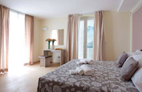 Residence Sala Comacina apartment no 2 with pool and spa by Italian Apartments - Foto 39