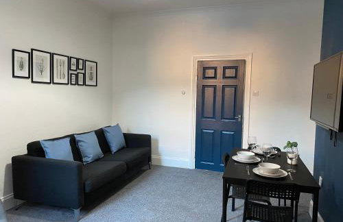 Overhill - Spacious 2 bed ground floor flat close to Newcastle - Foto 13