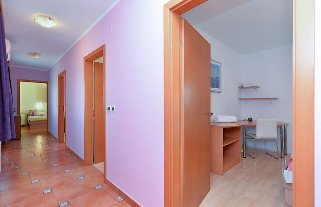 Apartment 1917 - Photo 34