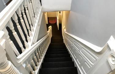 Serene Brooklyn Escape Near Cafés & Park, Sleeps 5 - Foto 31