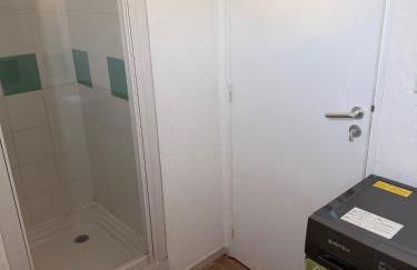 Appartement face Aéroport Marseille - Foto 12