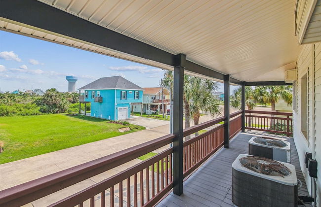 On Pool Time - Foto 22