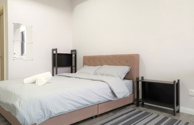 Icon City Premier Suites by WeCare - Photo 62