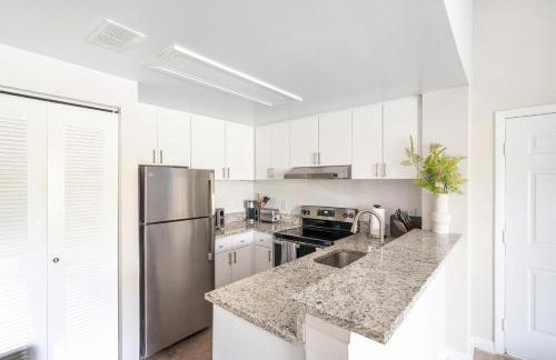 Landing Stylish 1BD Gym Tennis Court - Foto 6