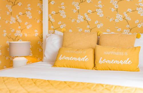 Luxury 5-Bed Country House with Hot Tub, Views & Games Room, Sleeps 12 - Kent Downs - Foto 33