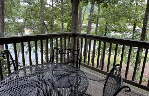 C24, Three bedroom, three bath log-sided, luxury Harbor North cottage with hot tub cottage - Foto 18