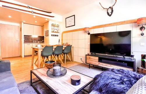 Large 2-Bedroom Apartment, Centre of Flaine Foret - Photo 40