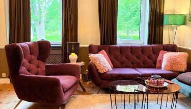 Whisperwood Apartment - Photo 2