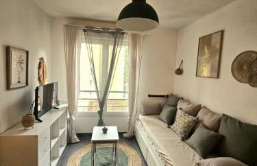 Charming studio - Photo 11