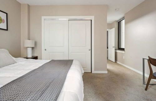 2BR Downtown Luxury Getaway - Foto 32