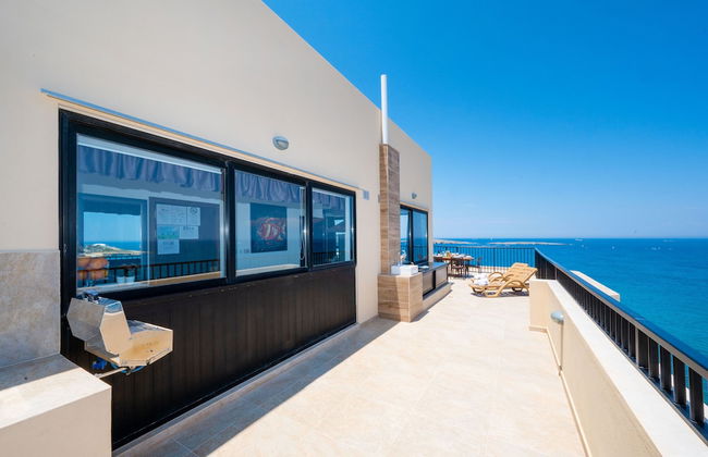 Islet Seafront Penthouse with Hot tub - Foto 25