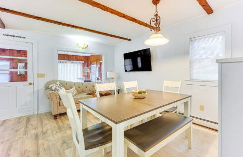 Lakefront Cabin with Panoramic Water View and Access - Foto 11