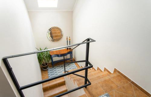 Dom nad jeziorem z prywatnym pomostem i lodka - Wifi i parking w cenie - Foto 9