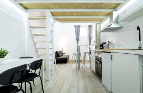 Loft reformado en Marques de Vadillo con patio privado - Photo 18