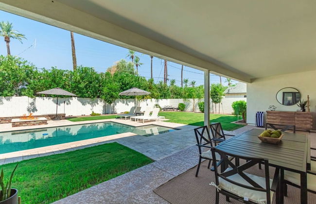 Modern Arcadia Estate Htd Pool Bikes Chef Kitchen - Foto 31