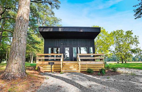 Waterfront 1BR on Working Farm with Deck and View - Foto 23