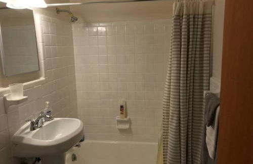 Walk2Metro's,DCGem,Private,Wifi, FreeParking - Foto 21