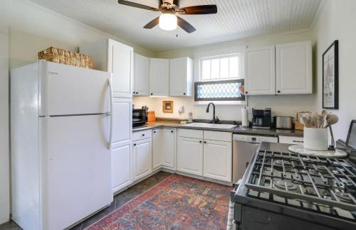 4 Mi to Dtwn Baton Rouge Bungalow with Private Yard - Foto 8