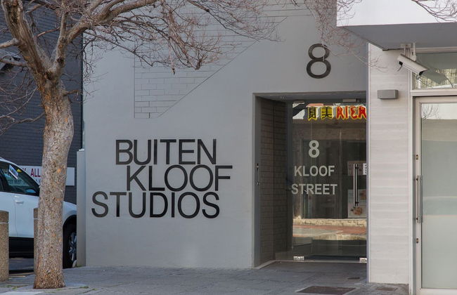 Buitenkloof Studio - Photo 17