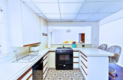 Speedway Game House: Cowboy Pool & Arcade Fun by Vacation Your Way - Foto 6