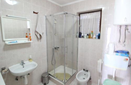 Apartment in Tribalj with Sea View and Beach - Foto 47