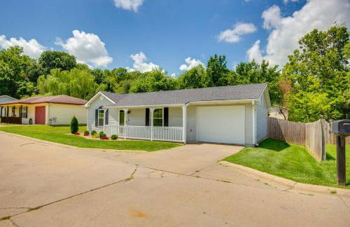 about 1 Mi to Shopping and Dining Quiet St Joseph Home - Foto 20