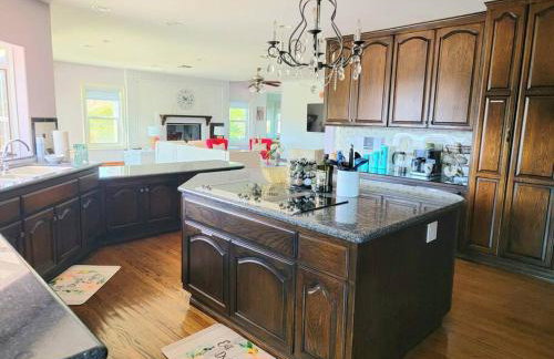 Luxury Hill Villa with Spectacular View - Foto 21