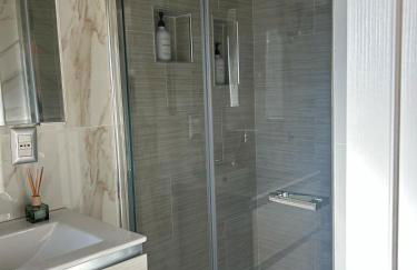 Stone House - Photo 13