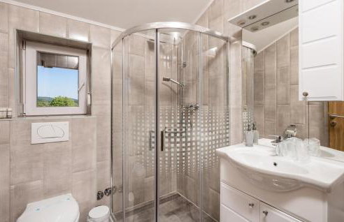 Amazing Home In Slunj With Wifi - Foto 43