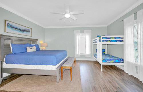 Two Homes, Private Pool, Game Room & Steps to the Beach - Foto 46