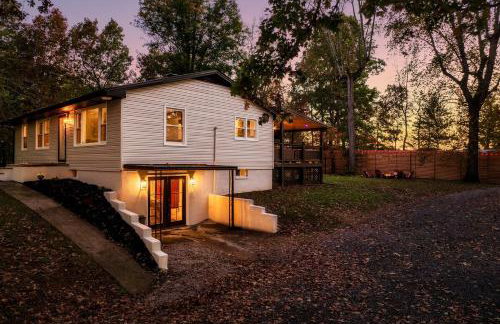 Keener Hollow Family Retreat Hot Tub Sauna Near Pigeon Forge - Photo 56