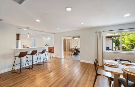 5BR Family Oasis with Pool and Game Room - Foto 34