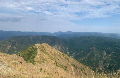 Peaceful Mountain Retreat - private guest house - Foto 46